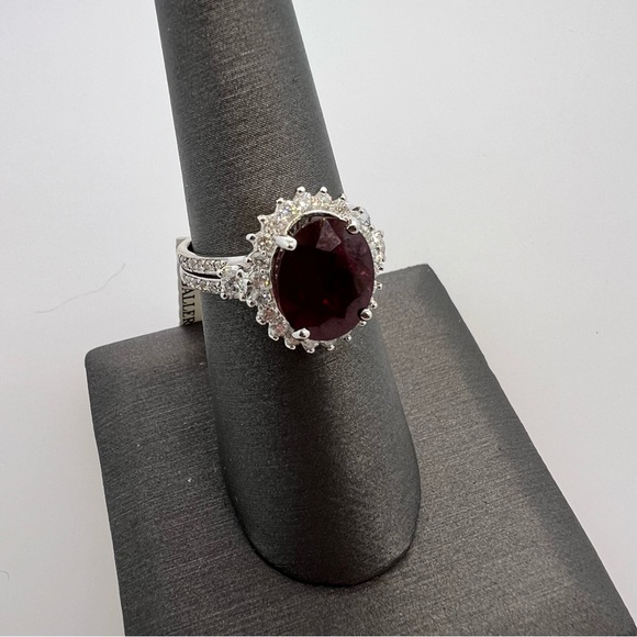 14k White Gold Diamond & Ruby Ring - Picture 5 of 9